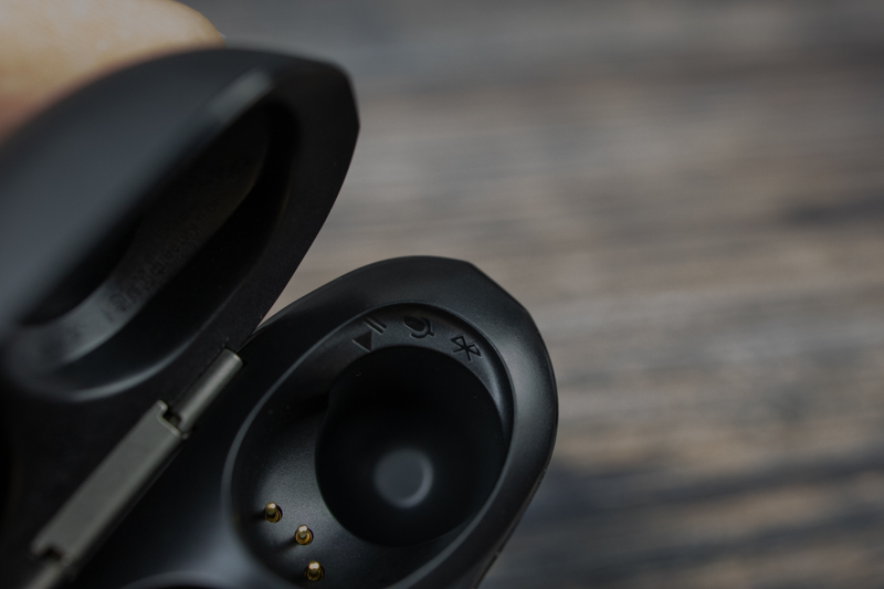 jbltune125tws和100tws区别,jbltune215tws蓝牙耳机评测