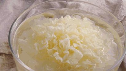 怎么把银耳煮得软糯出胶,银耳怎么煮才容易出胶的窍门