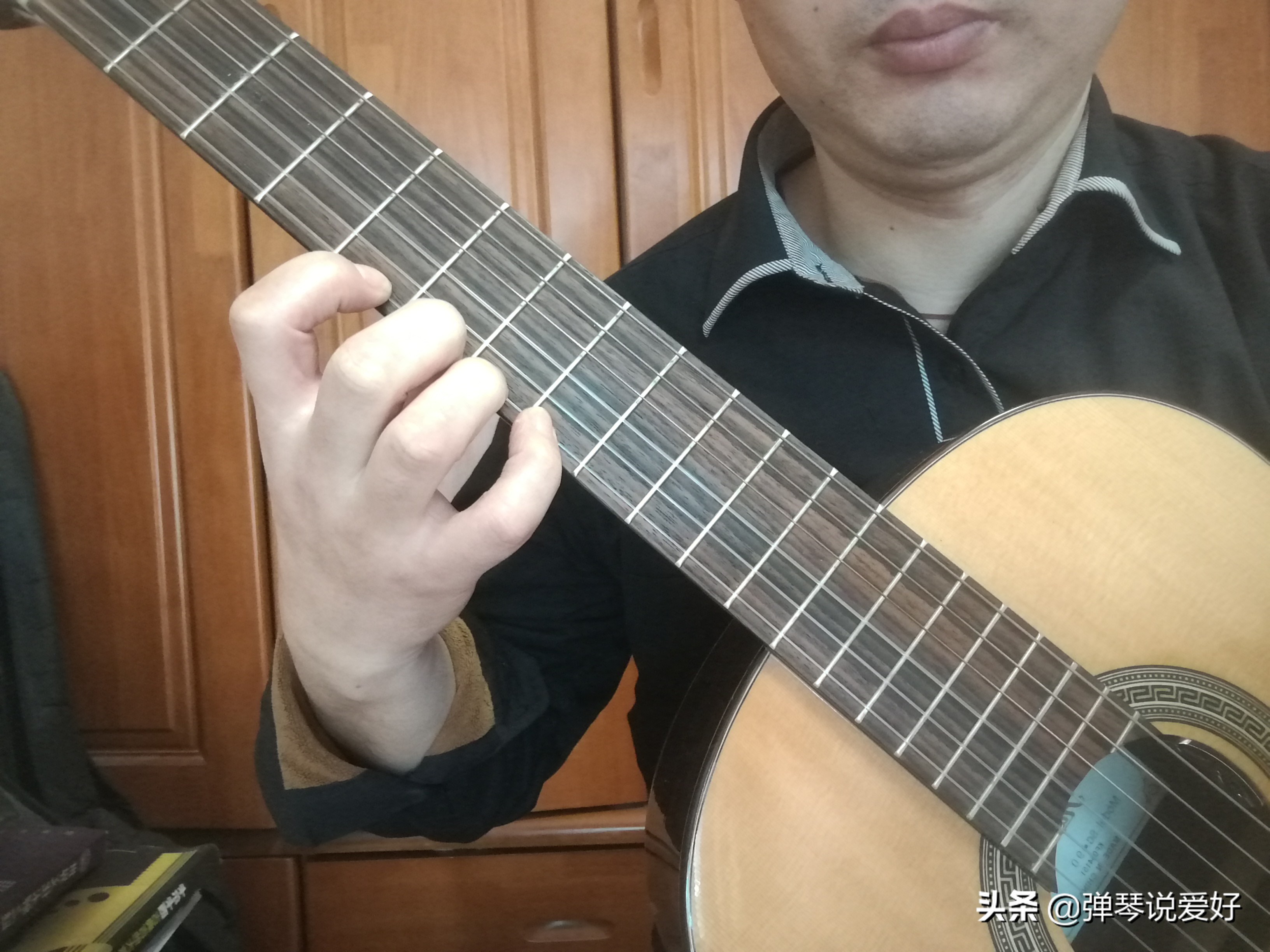 学吉他要看看,爬格子的这些错误,千万别再犯了