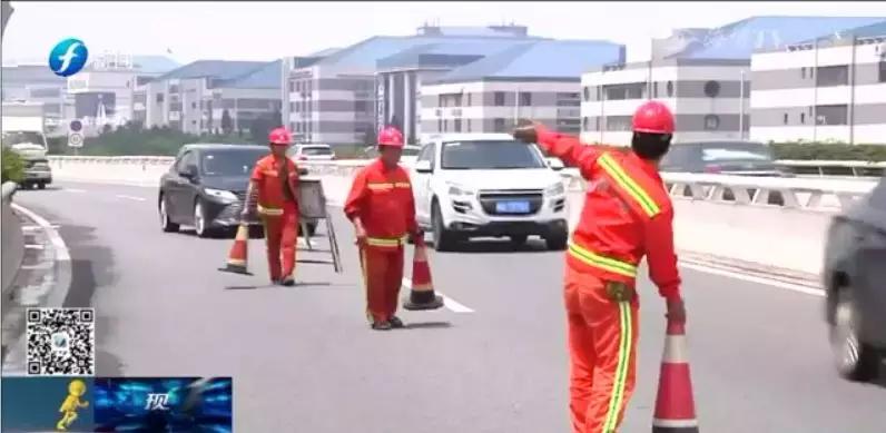 你的付出我的理解,你的付出谁会心疼你