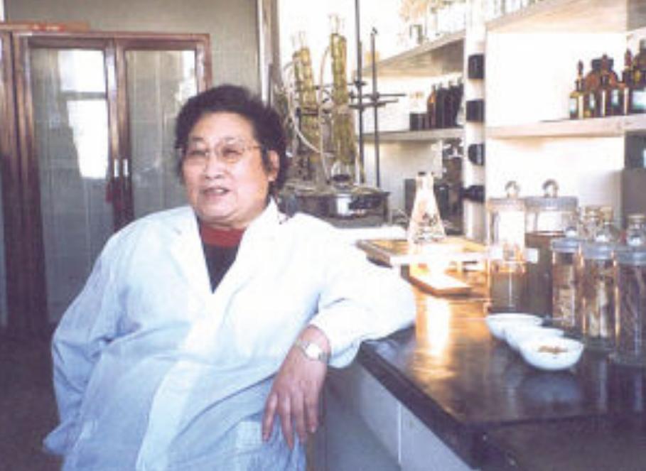 屠呦呦失败了多少次,屠呦呦学医50年