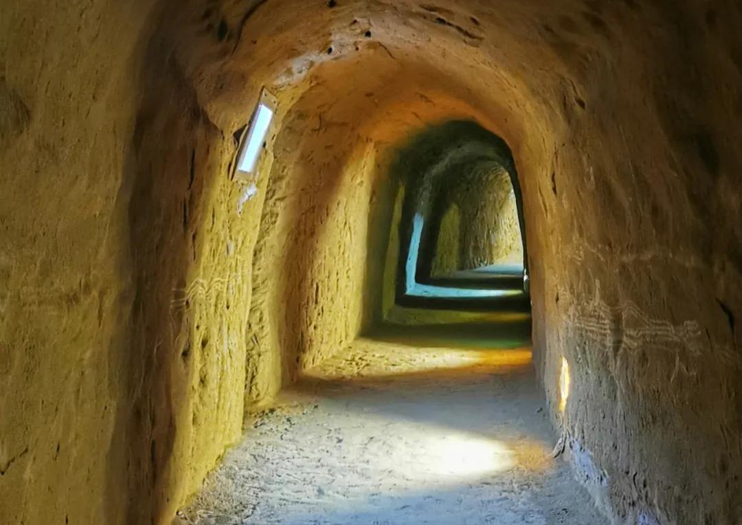 人生得意须摆摊什么意思,人生得意须摆摊