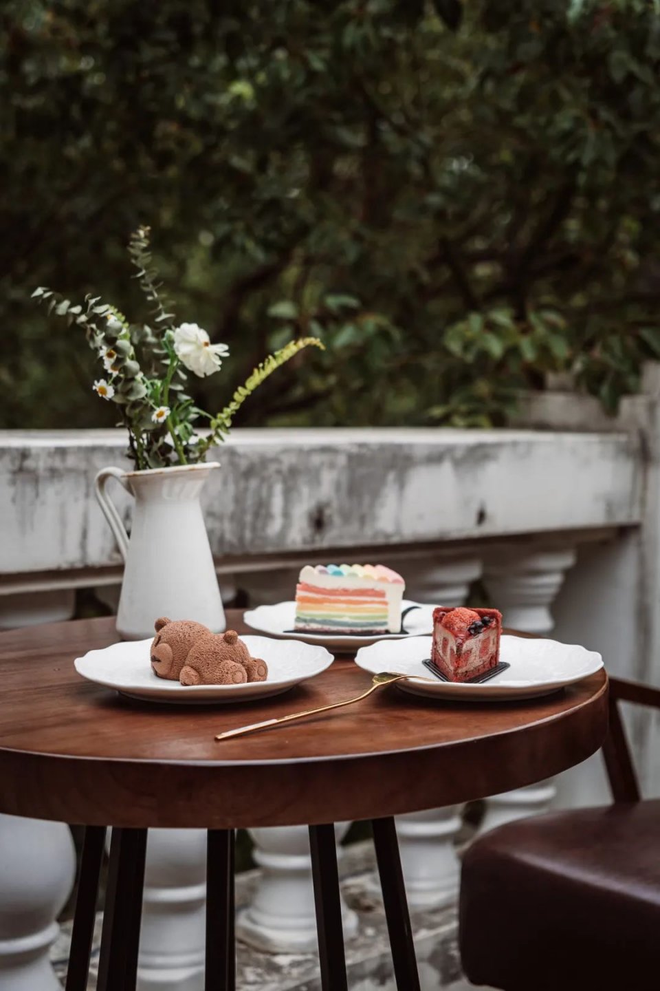 广州猫屎咖啡沙面1号店的咖啡师,沙面猫屎咖啡必打卡之地