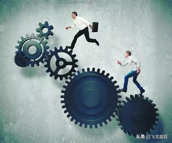 董明珠管理团队四条军规,董明珠说管理针锋相对