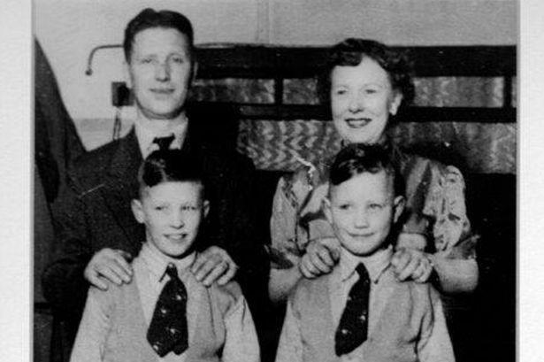 红魔曼联巅峰时刻,曼联最伟大主教练