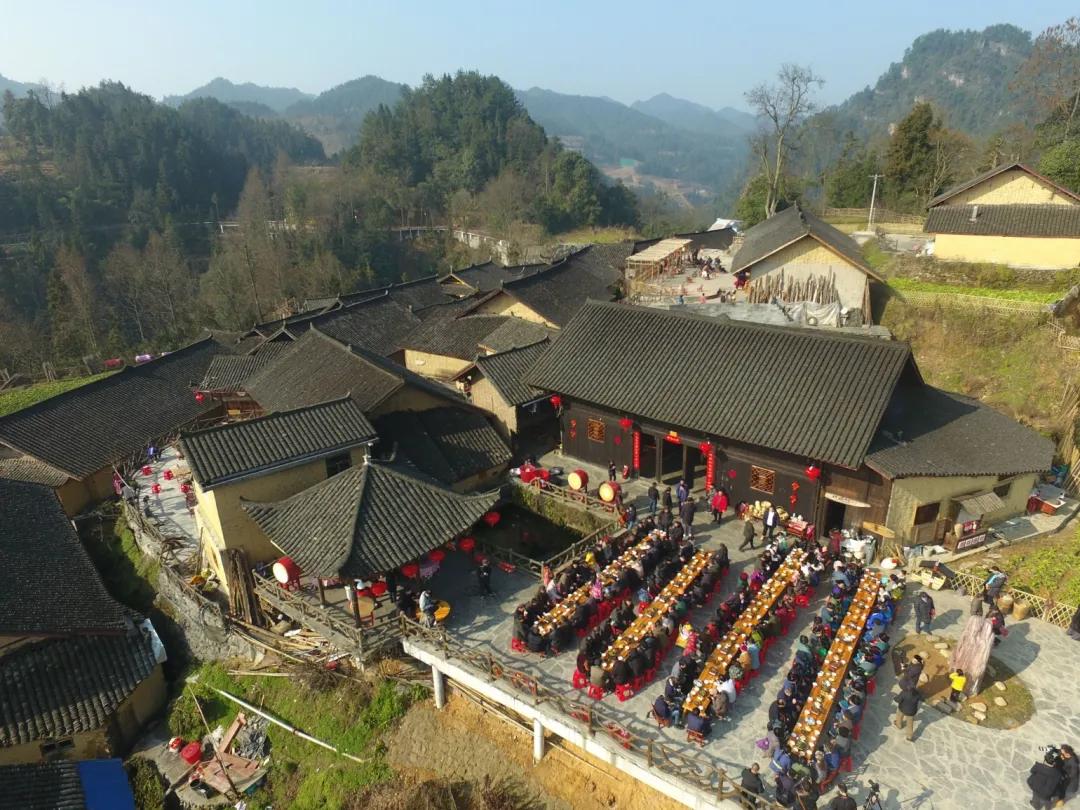 彪炳史册脱贫,彪炳史册历史性成就