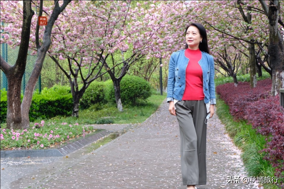 春雨菲菲游常熟滨江公园,浒浦江边品江鲜,23道菜共720元贵吗?