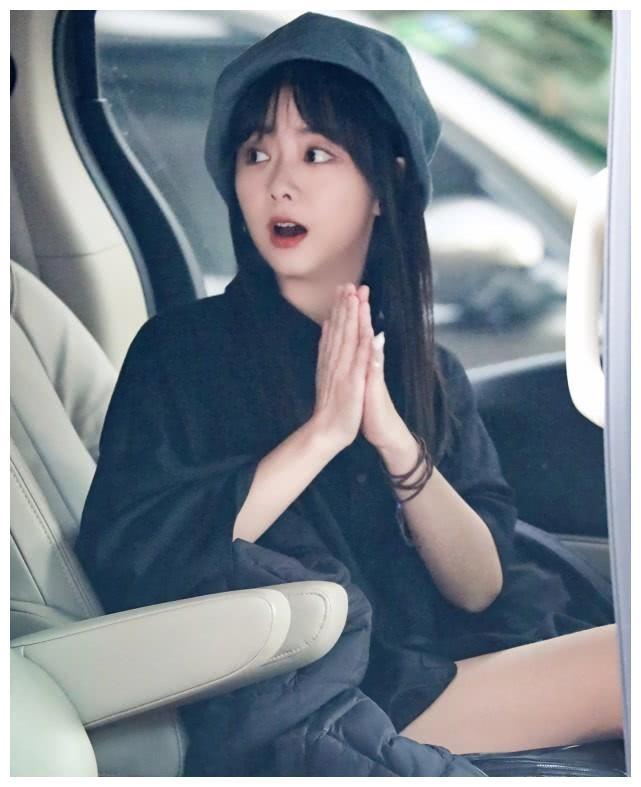 属兔的一线女明星,这四位女明星谁年轻时更漂亮