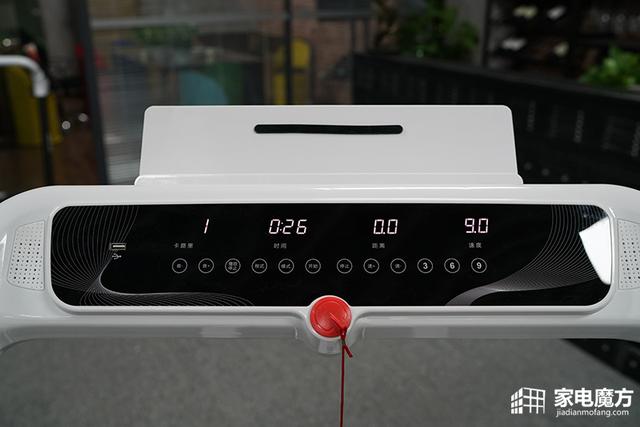 2000元左右跑步机哪个性价比高,2000左右可以看电视的跑步机推荐