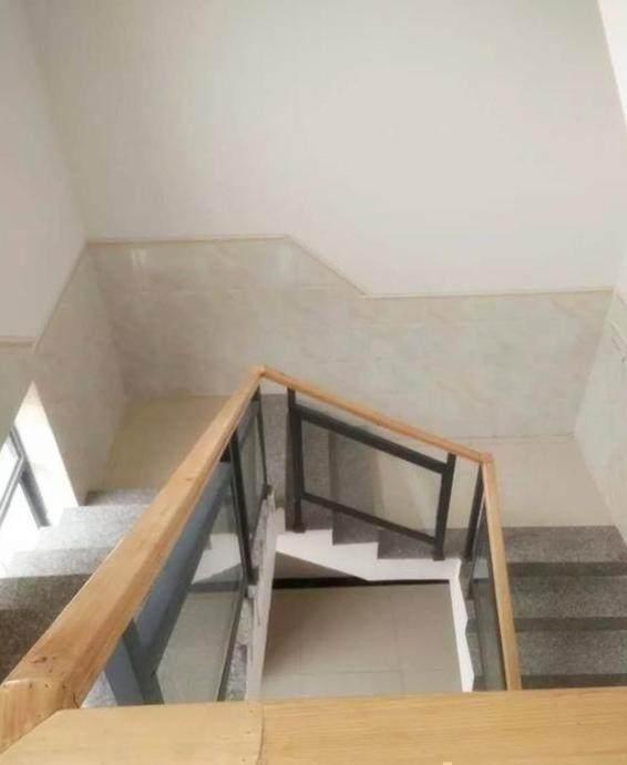 同学老家的别墅婚房,同学家的乡下别墅