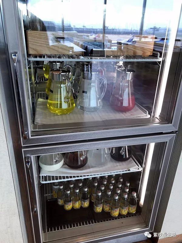 羽田机场商务舱休息室,羽田机场樱花休息室