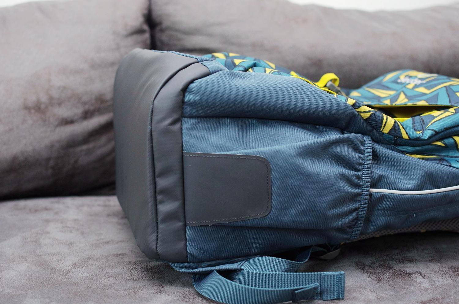 澶氱壒鎶よ剨涔﹀寘娴嬭瘎 (寰峰浗scout鍎跨鎶よ剨涔﹀寘)