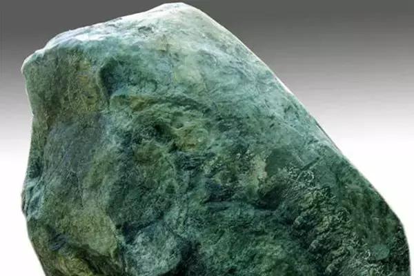 戈壁和田玉碧玉市价,新疆和田玉白玉的分布地域