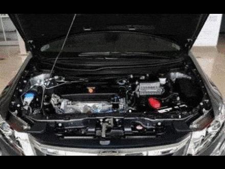 电瓶没电故障灯亮了怎么解决,电瓶没电有哪些征兆