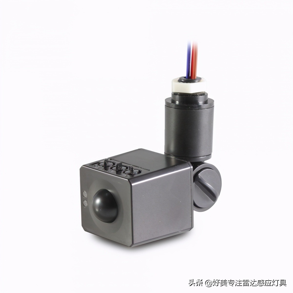 投光灯感应,投光灯太阳能感应灯