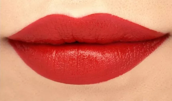 秋冬必买的十款口红,黄皮口红色号秋冬排行榜前十名