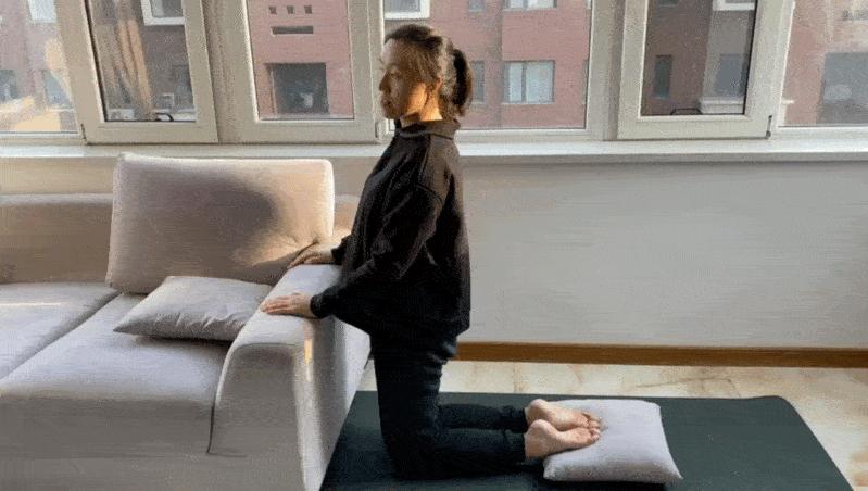 游泳打腿锻炼哪里的肌肉,游泳打腿的标准动作