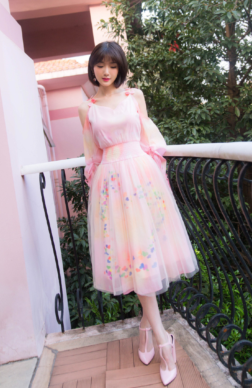 毛晓彤穿着打扮,毛晓彤三十而已惊艳颜值