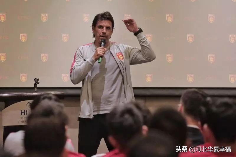 践行新使命忠诚保大庆誓师大会,不忘初心砥砺前行誓师大会