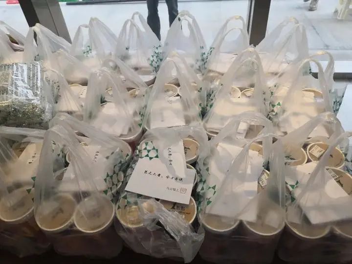 首富马云,财富“仅”比马化腾多70亿,看的最多的书却是“闲书”