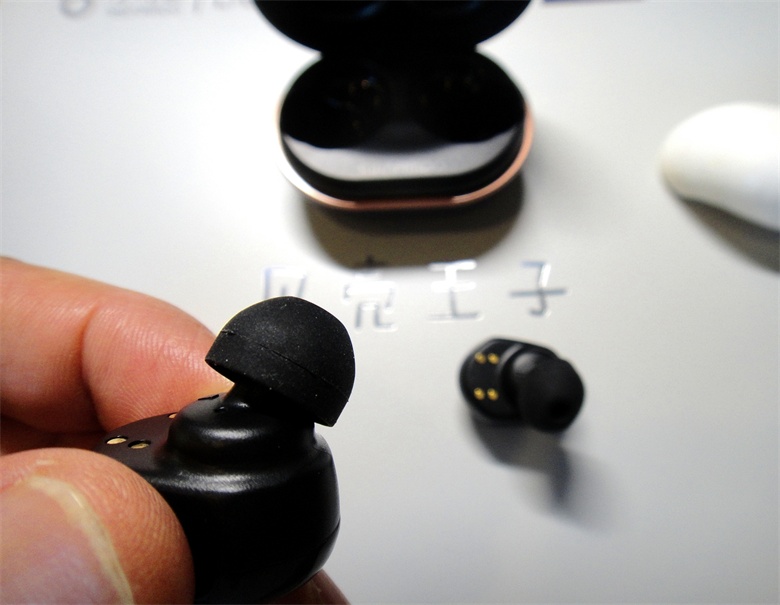 贝壳王子anc降噪耳机,anc主动降噪耳机和贝壳王子