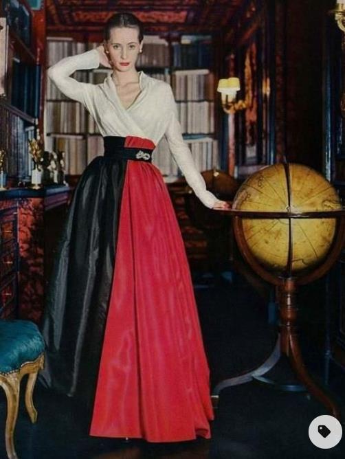 1960s鑻卞浗鏃跺皻,绾㈣壊濂楄鍏崄骞翠唬