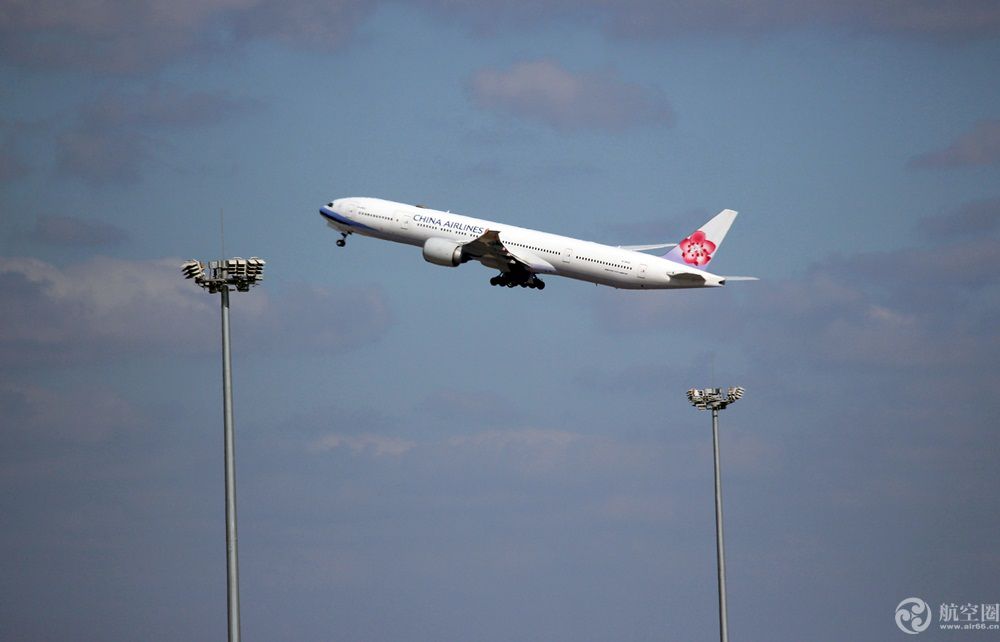 中华航空改名第一步先换飞机外观涂装台湾当局要求加快进度