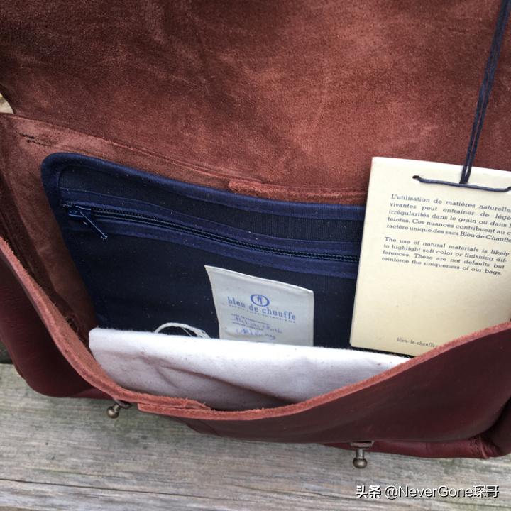 高品质小众斜挎包包,高颜值双肩包包推荐