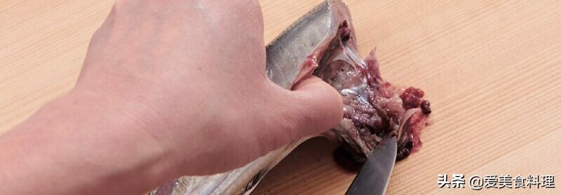 鱼去骨切法视频,剔鱼骨切鱼片技巧