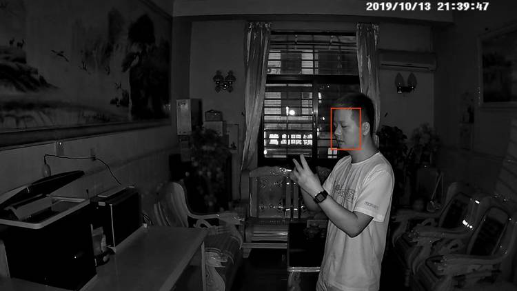 360智能摄像机云台ai版测评,360云台ai摄像机控制摄像头