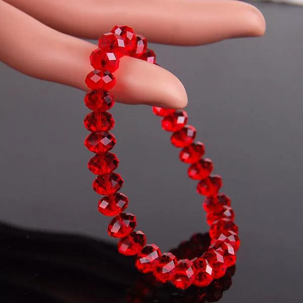 为什么红色能辟邪本命年穿红色,本命年不能穿红可以戴什么首饰