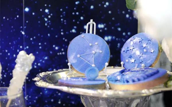 翻糖裱花入门蛋糕,翻糖蛋糕制作入门