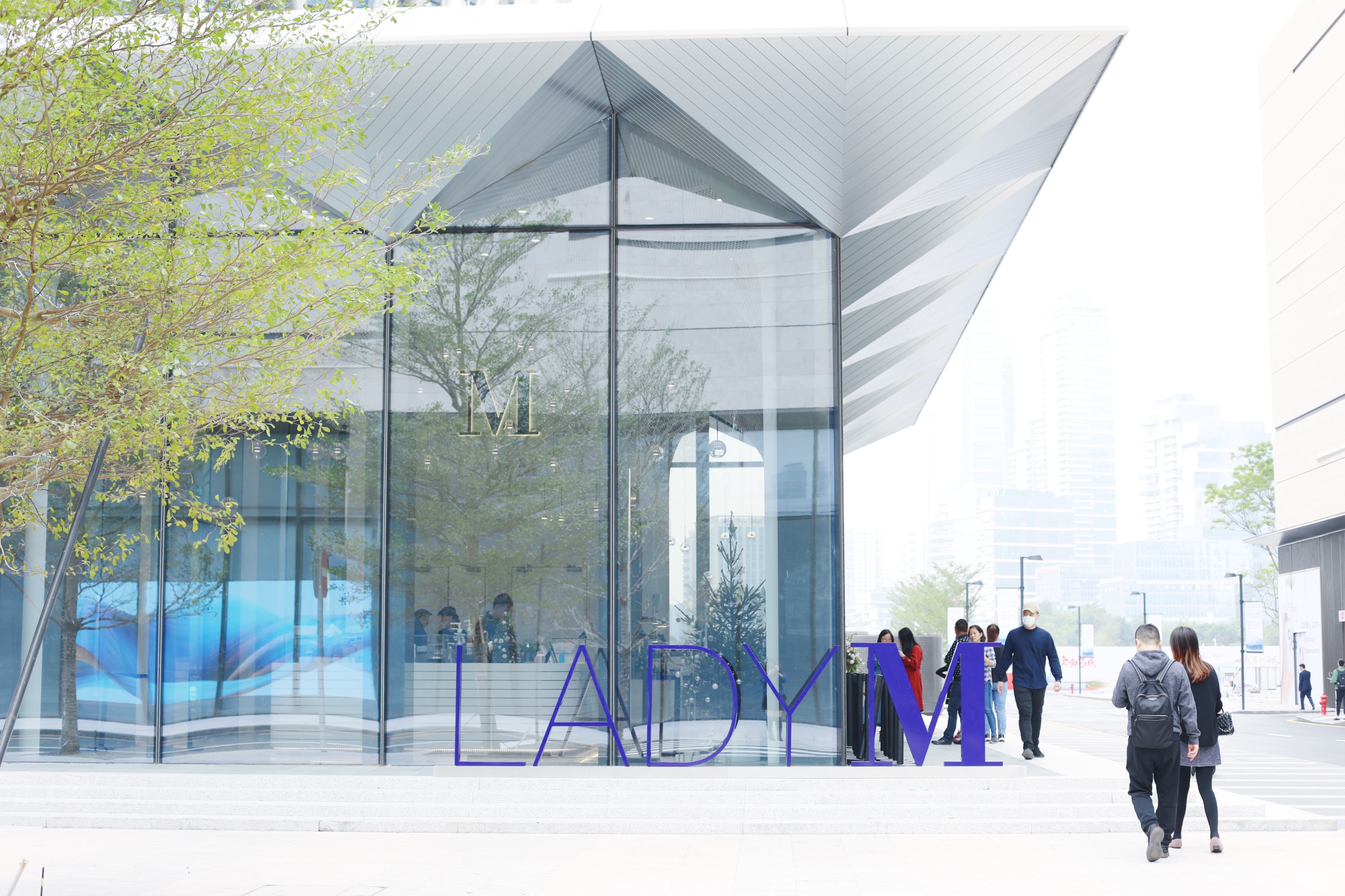 ladym深圳店地址,ladym深圳还有门店吗