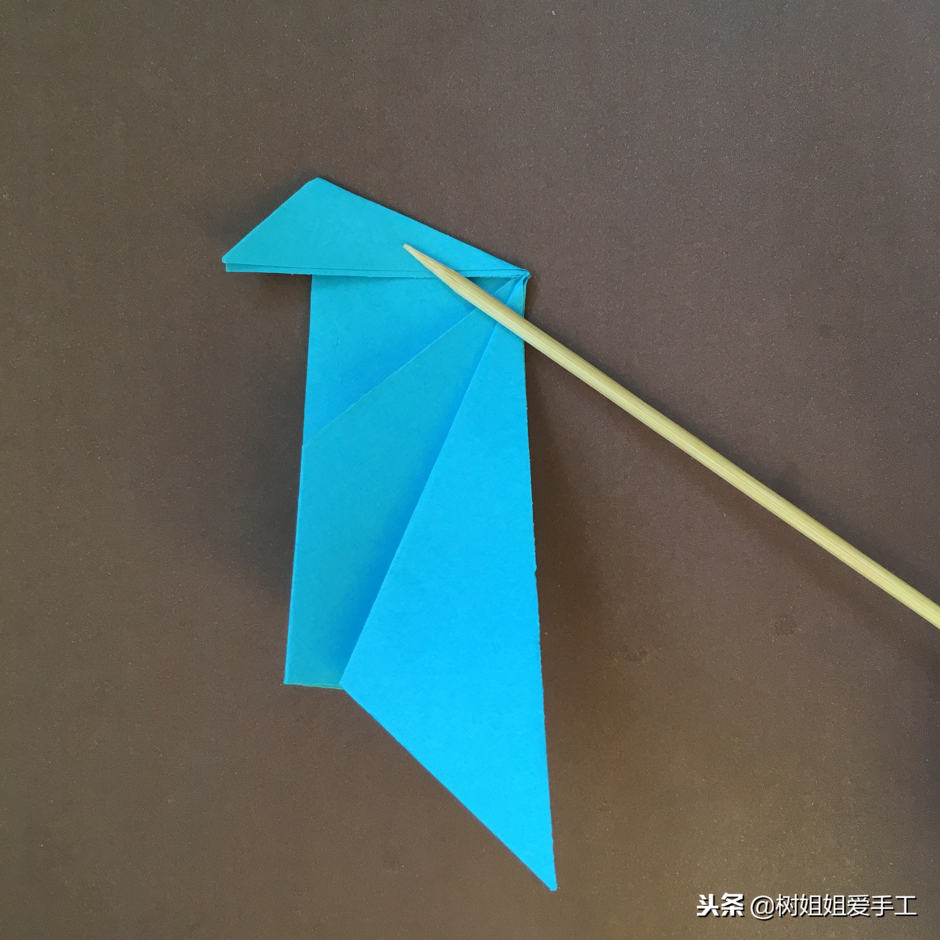 手工鱼嘴巴折法,十七秒折大嘴鱼