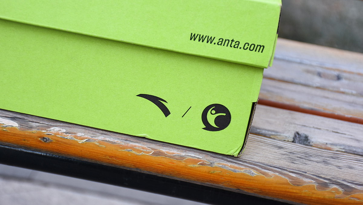 黑科技跑鞋,安踏缓震跑鞋测评