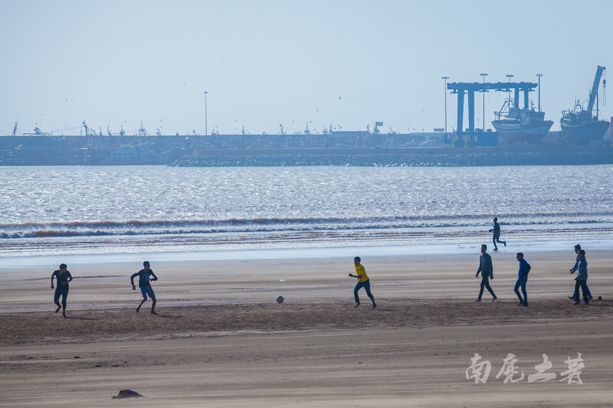 非洲有一个风城，最美的日落被大风吹过