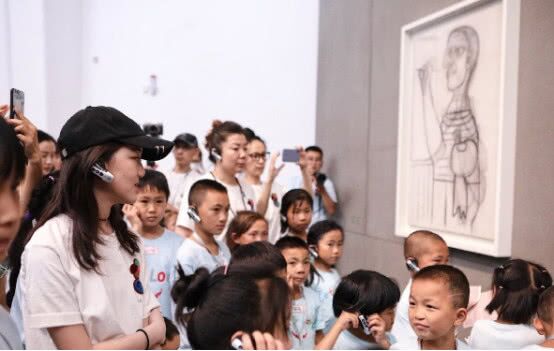 富养长大的女孩有气质,富养长大的女儿就是这么可爱