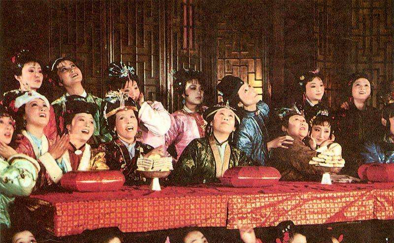 谶语在红楼梦中的应用,红楼梦里面的谶语