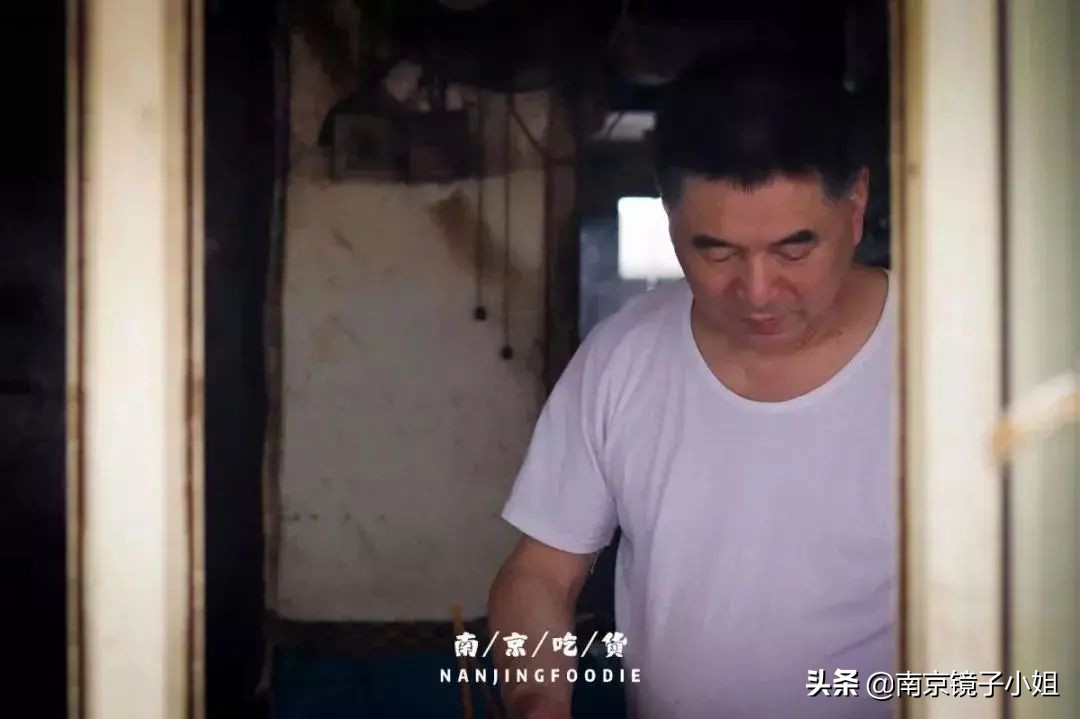 老南京柴火馄饨,老南京的木箱馄饨