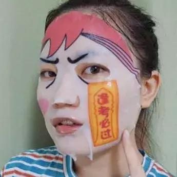 鸡屎、僵尸、磁铁，你见识过这些奇葩面膜吗？