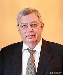 光纤激光器的未来发展趋势,光纤激光机发展历史