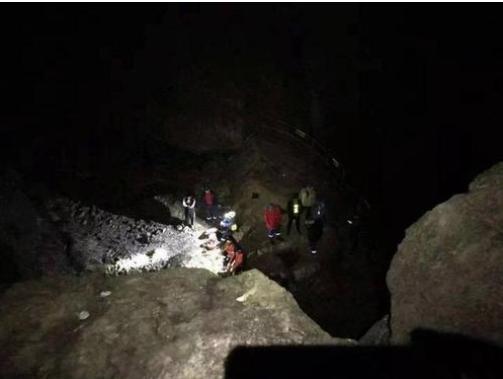 小米手电筒爆闪,小米新款手电筒测评