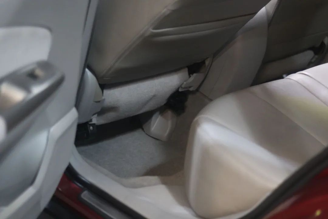 深度试驾老款斯巴鲁森林人,09斯巴鲁森林人2.0大修全过程