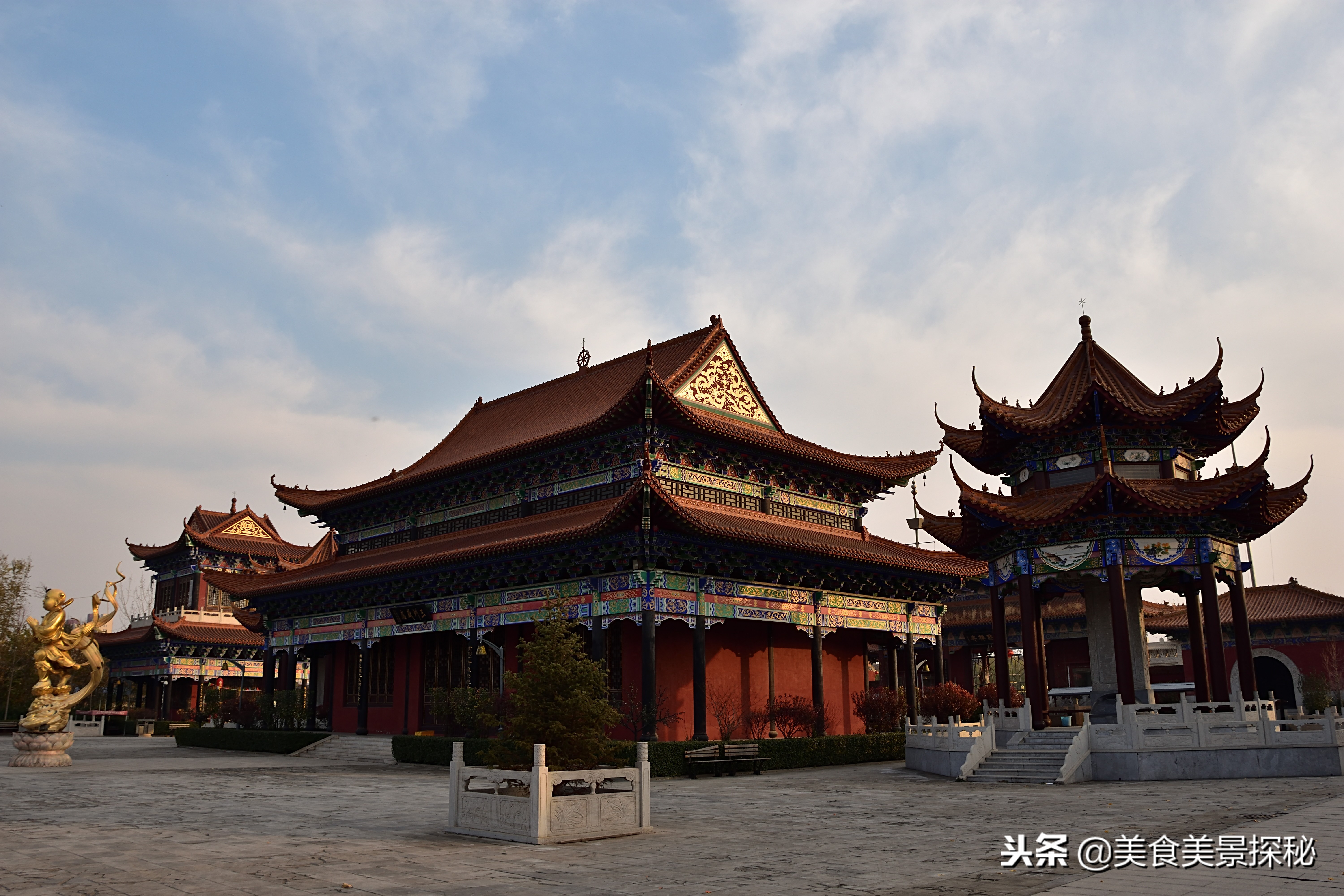 南有苏杭北有林,南有苏杭北有汴梁