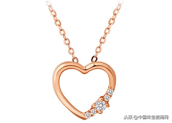 玫瑰金项链褪色如何处理,玫瑰金会掉色成金色吗