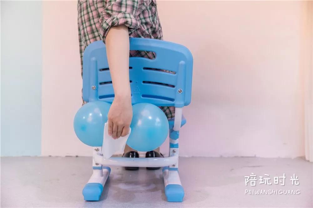 晚上戒纸尿裤的妙招,戒纸尿裤还是老一辈方法管用