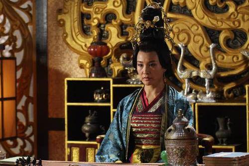 武则天为何怕韦后,武则天退位后怎么对付韦后的