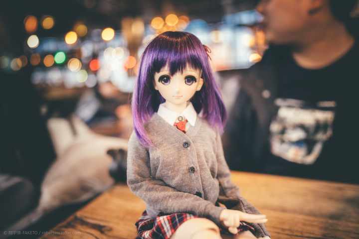 刚买单反或者微单套机的你,别忘了再去买个定焦镜头