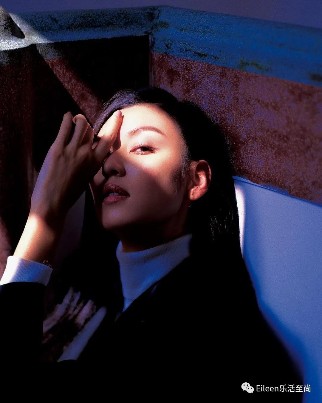 强捧成天后？未婚带女的她究竟如何成为大女主？