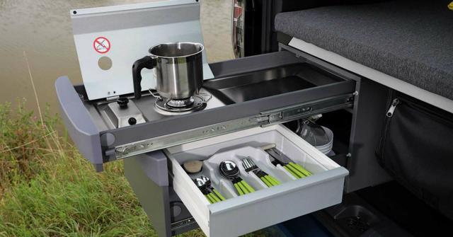 专为露营设计的车,可玩性高的两厢露营车